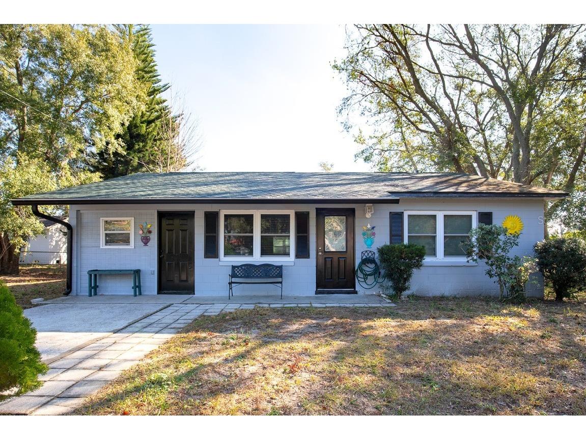 418 N Barrow Avenue Tavares FL 32778 O6277061 image1