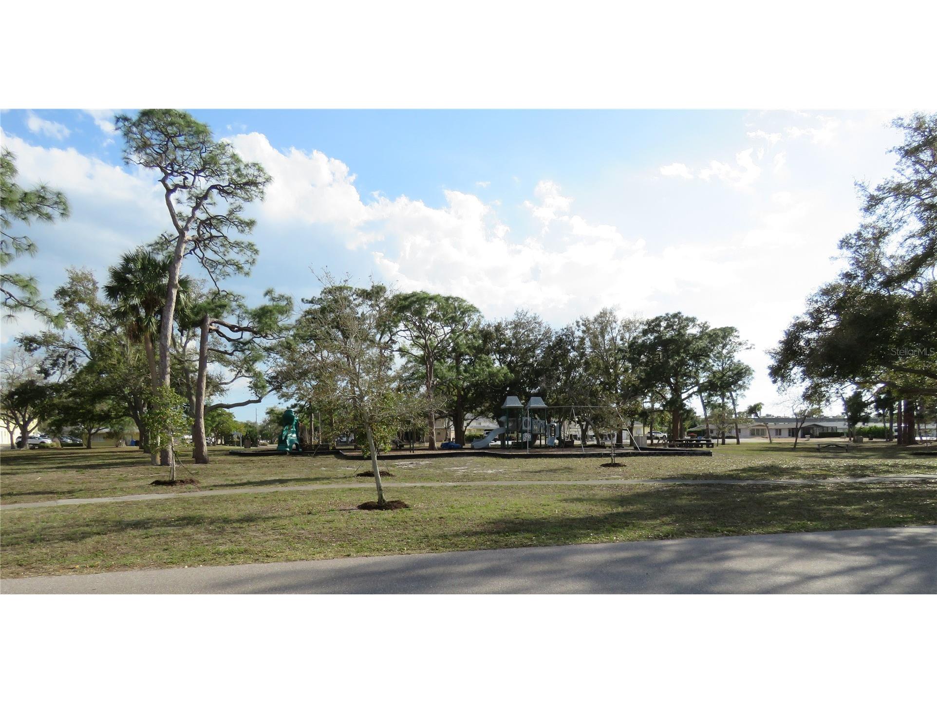 418 Narvaezi Street Venice FL 34285 TB8484806 image42