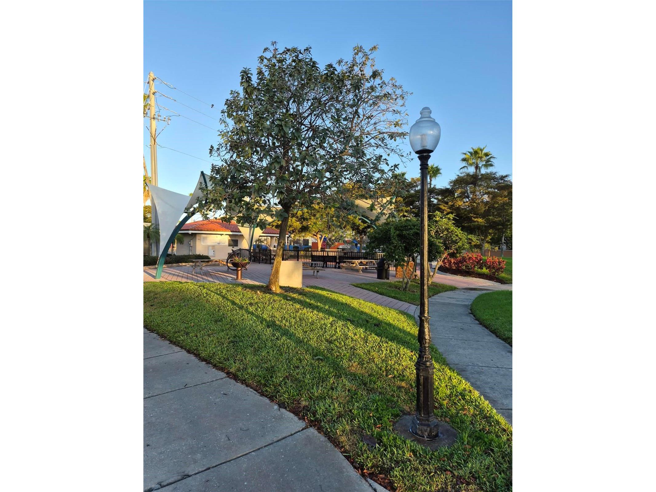 418 Narvaezi Street Venice FL 34285 TB8484806 image59