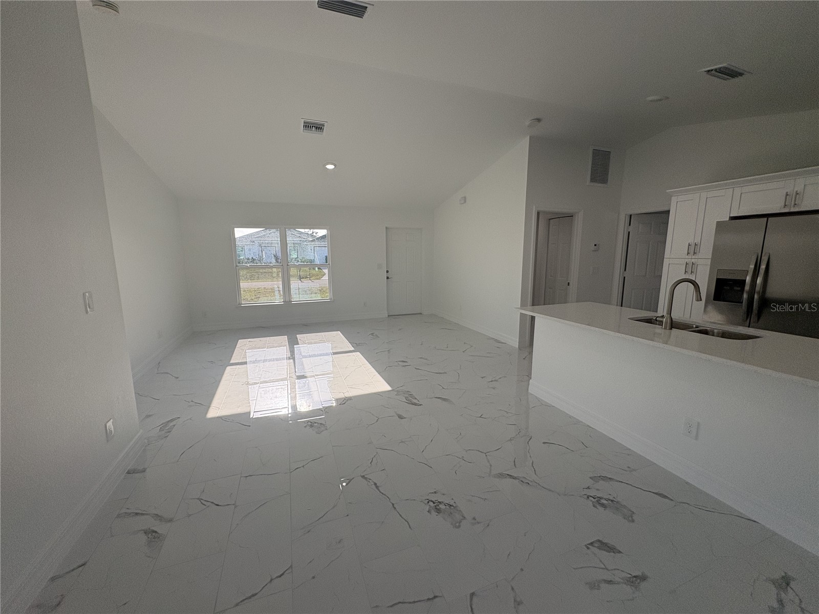 418 NW 13th Terrace Cape Coral FL 33993 C7523927 image5