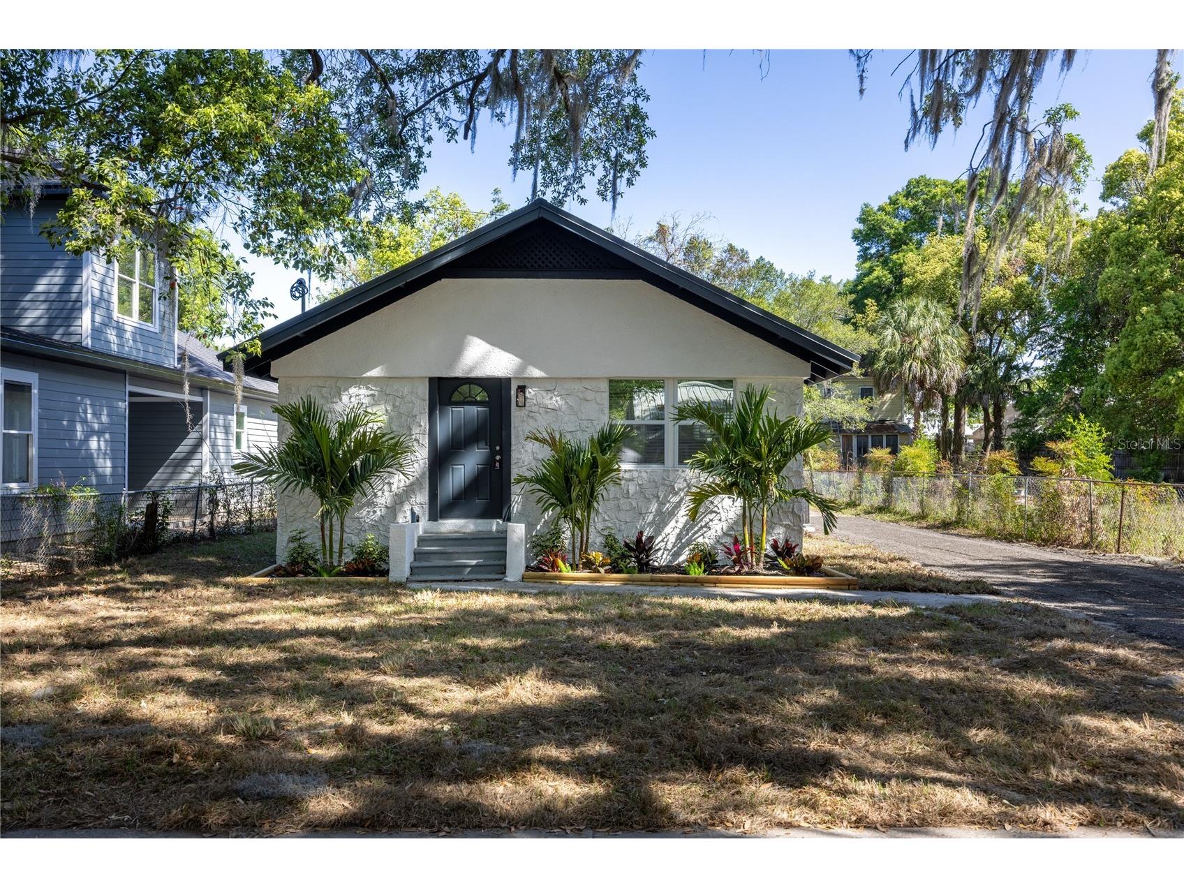 418 NW 3rd Avenue Gainesville FL 32601 GC539066 image4