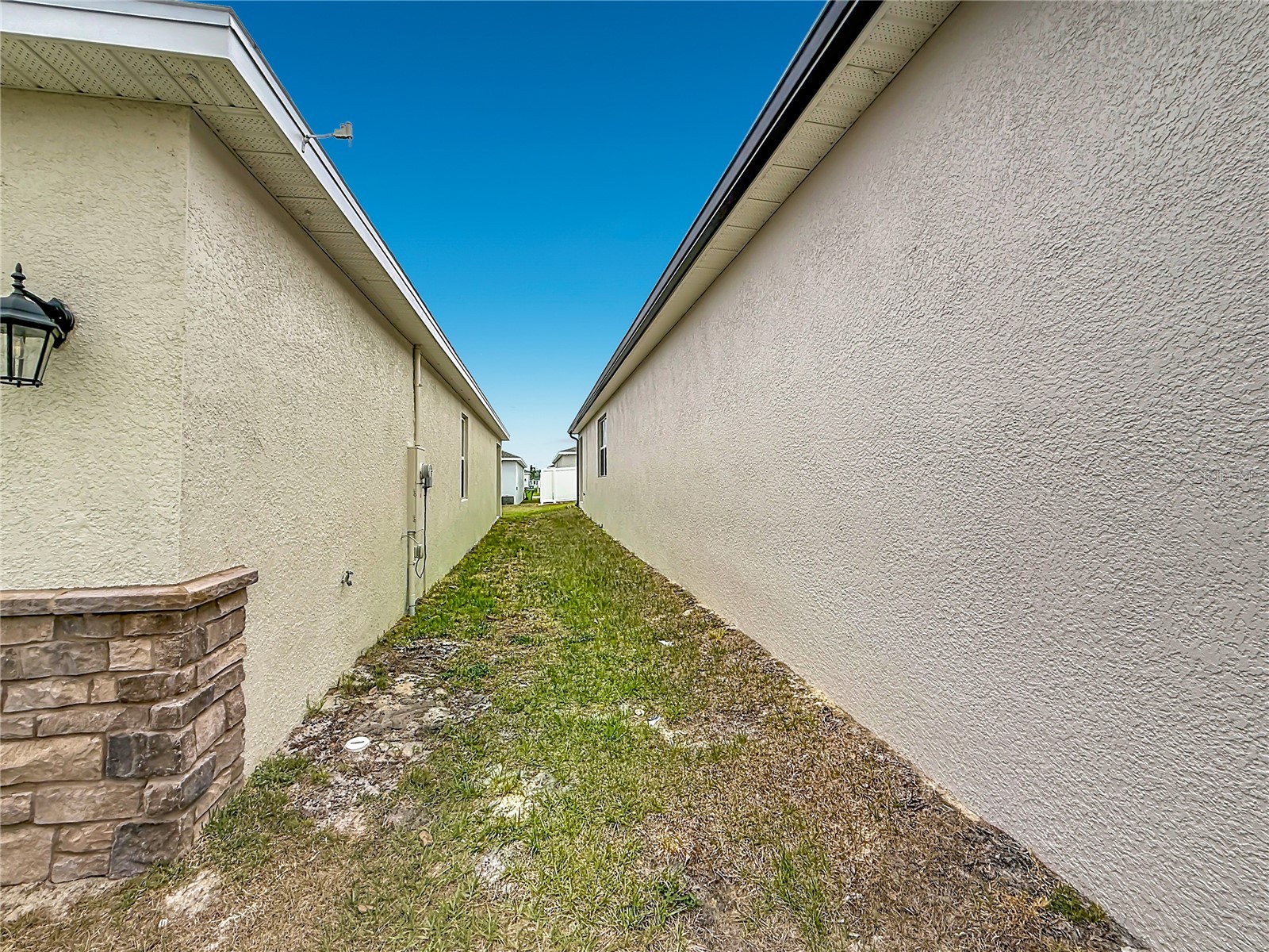 418 Quayside Avenue Mascotte FL 34753 O6405135 image35