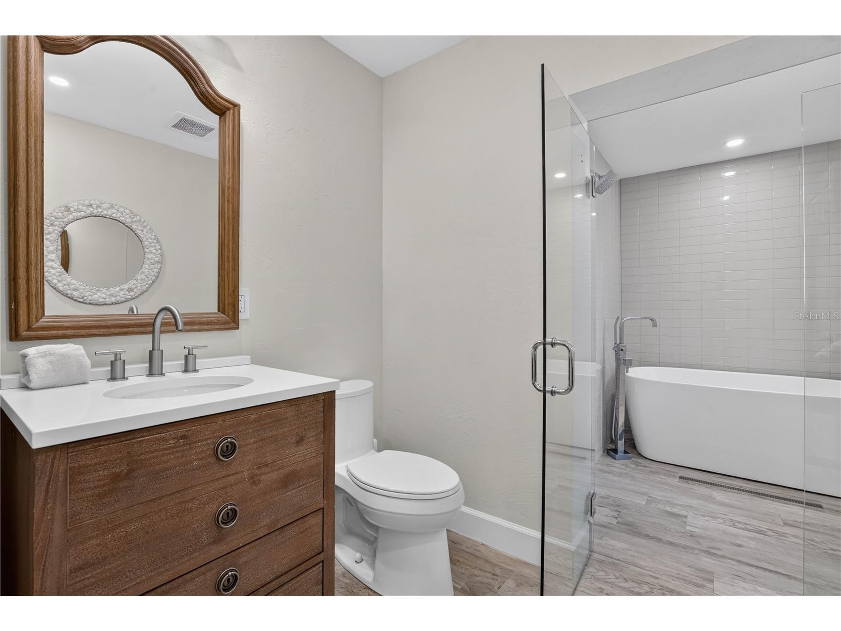 418 Sapphire Drive Sarasota FL 34234 A4699914 image26