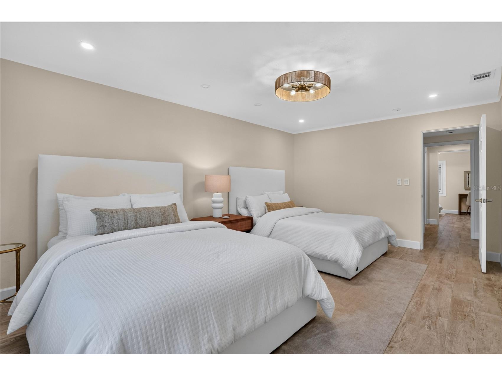 418 Sapphire Drive Sarasota FL 34234 A4699914 image29