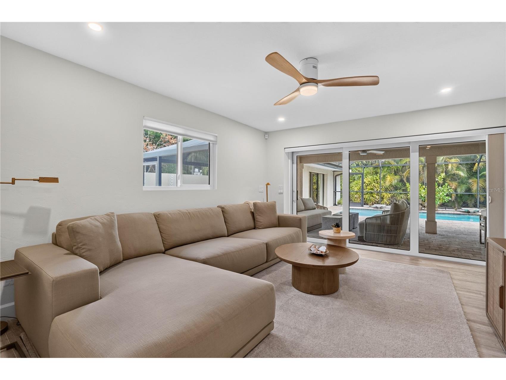 418 Sapphire Drive Sarasota FL 34234 A4699914 image32