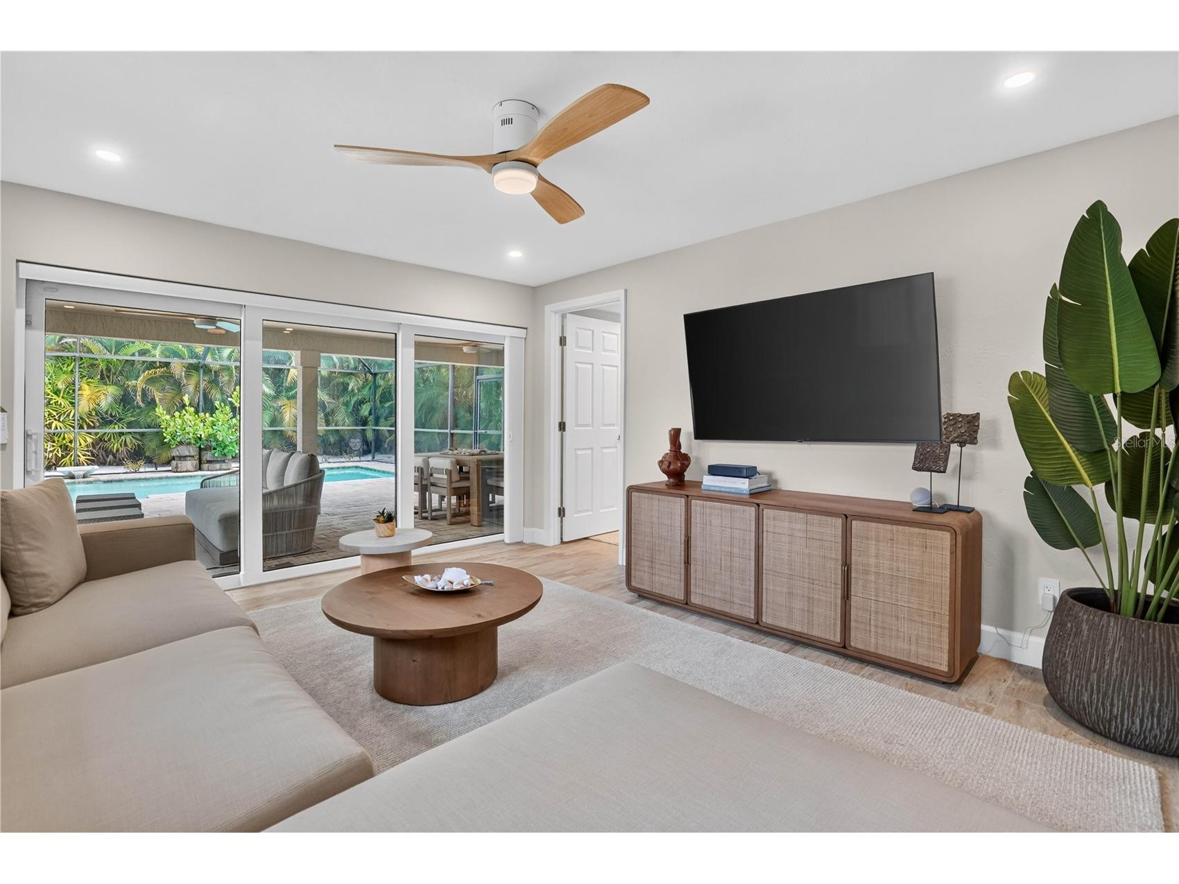 418 Sapphire Drive Sarasota FL 34234 A4699914 image34