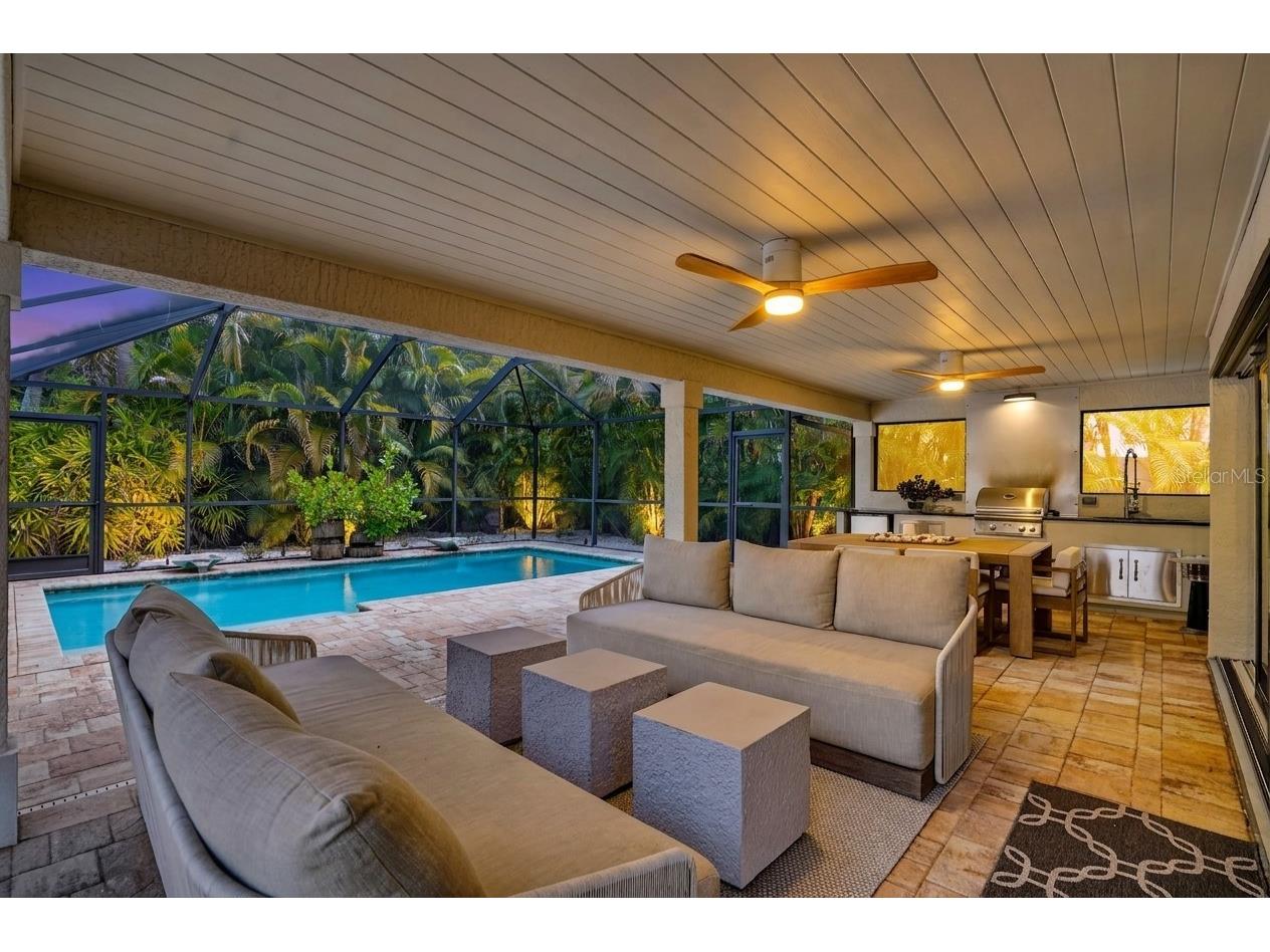 418 Sapphire Drive Sarasota FL 34234 A4699914 image8