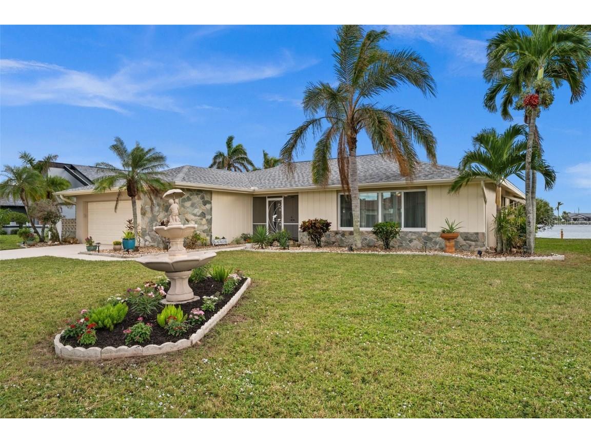 418 SW 49th Lane Cape Coral FL 33914 - Thunderbird Lake C7499977 image1