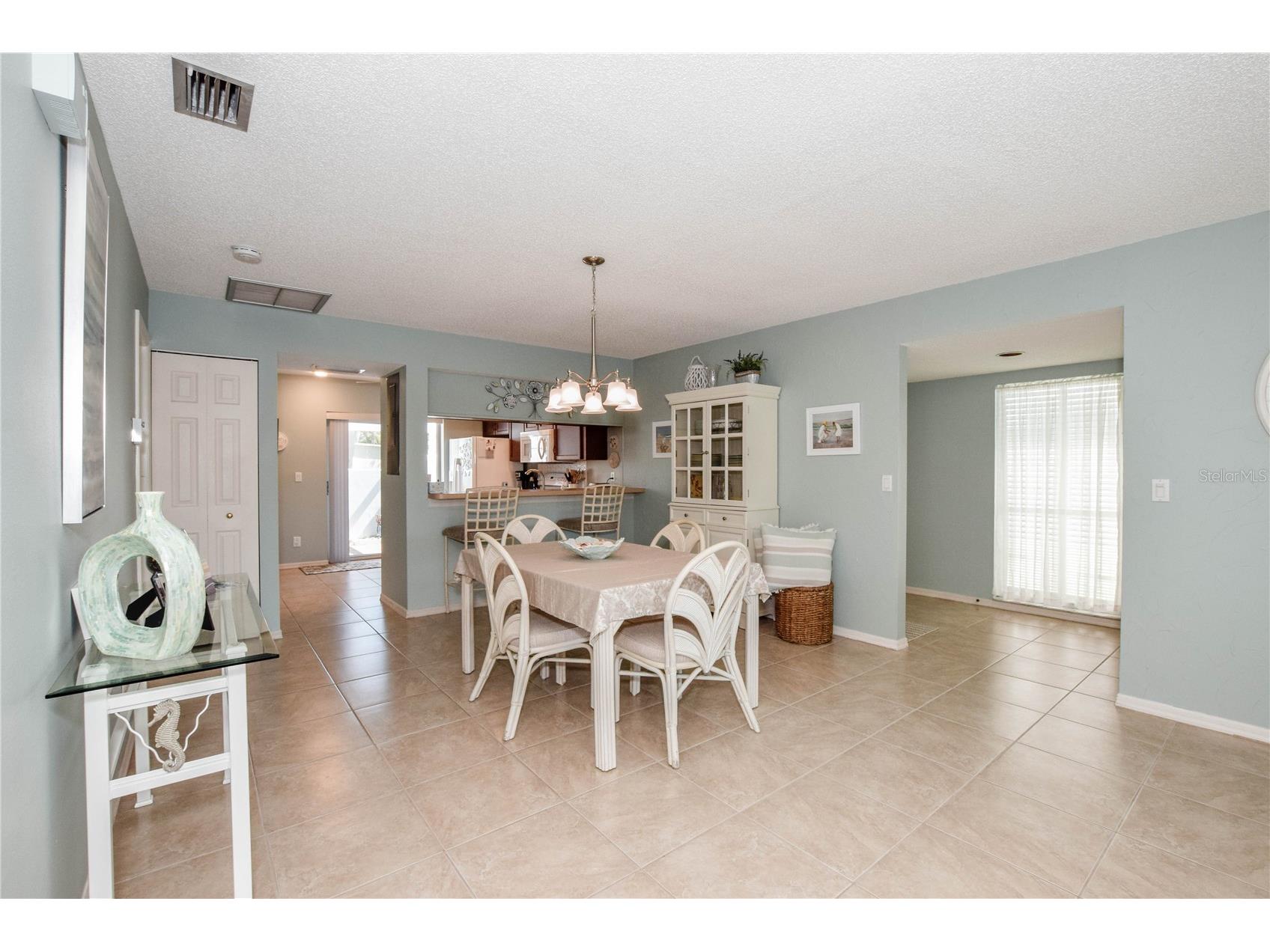 418 Wexford Circle #125 Venice FL 34293 N6144099 image12