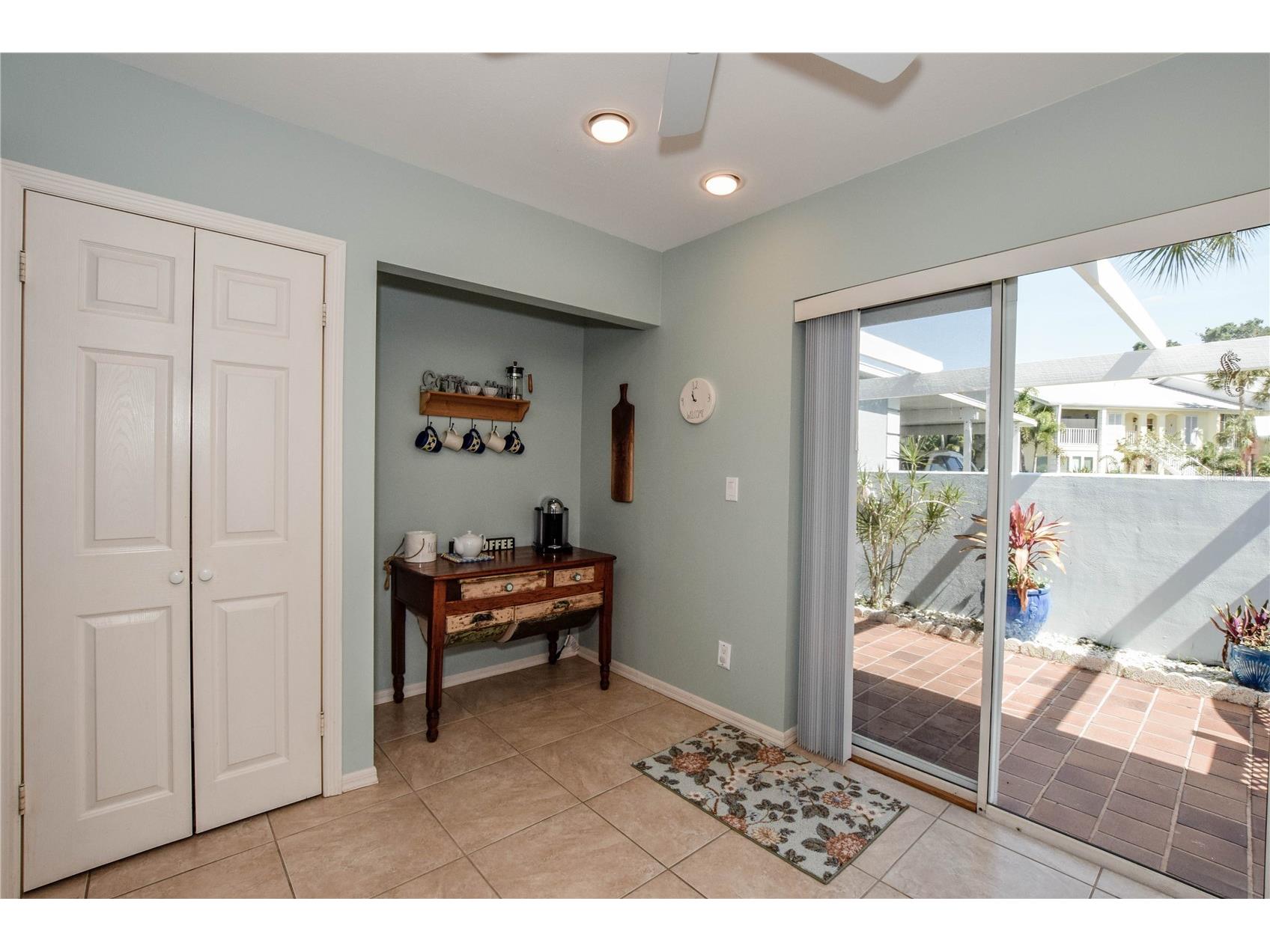 418 Wexford Circle #125 Venice FL 34293 N6144099 image9