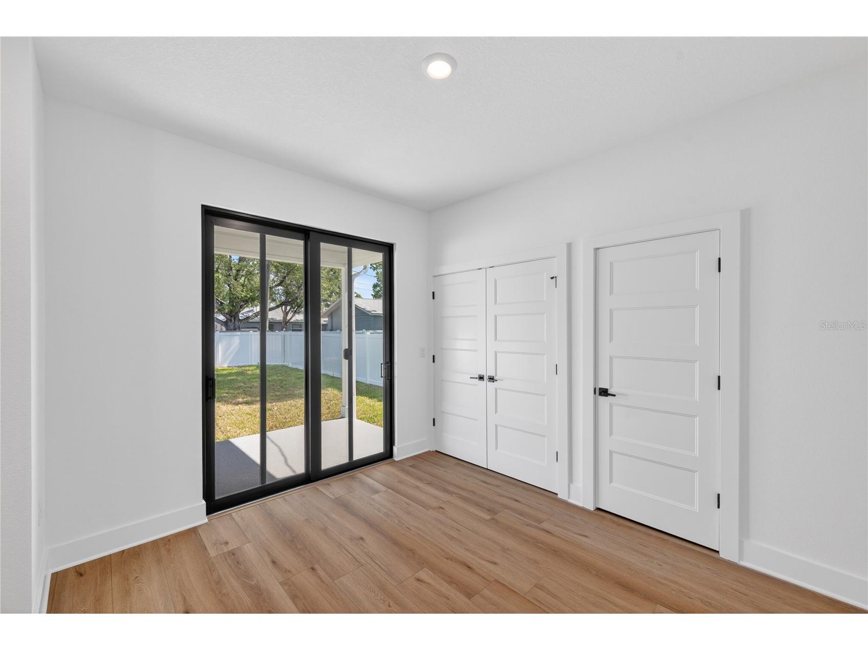 4181 56th Avenue N Saint Petersburg FL 33714 W7885607 image20