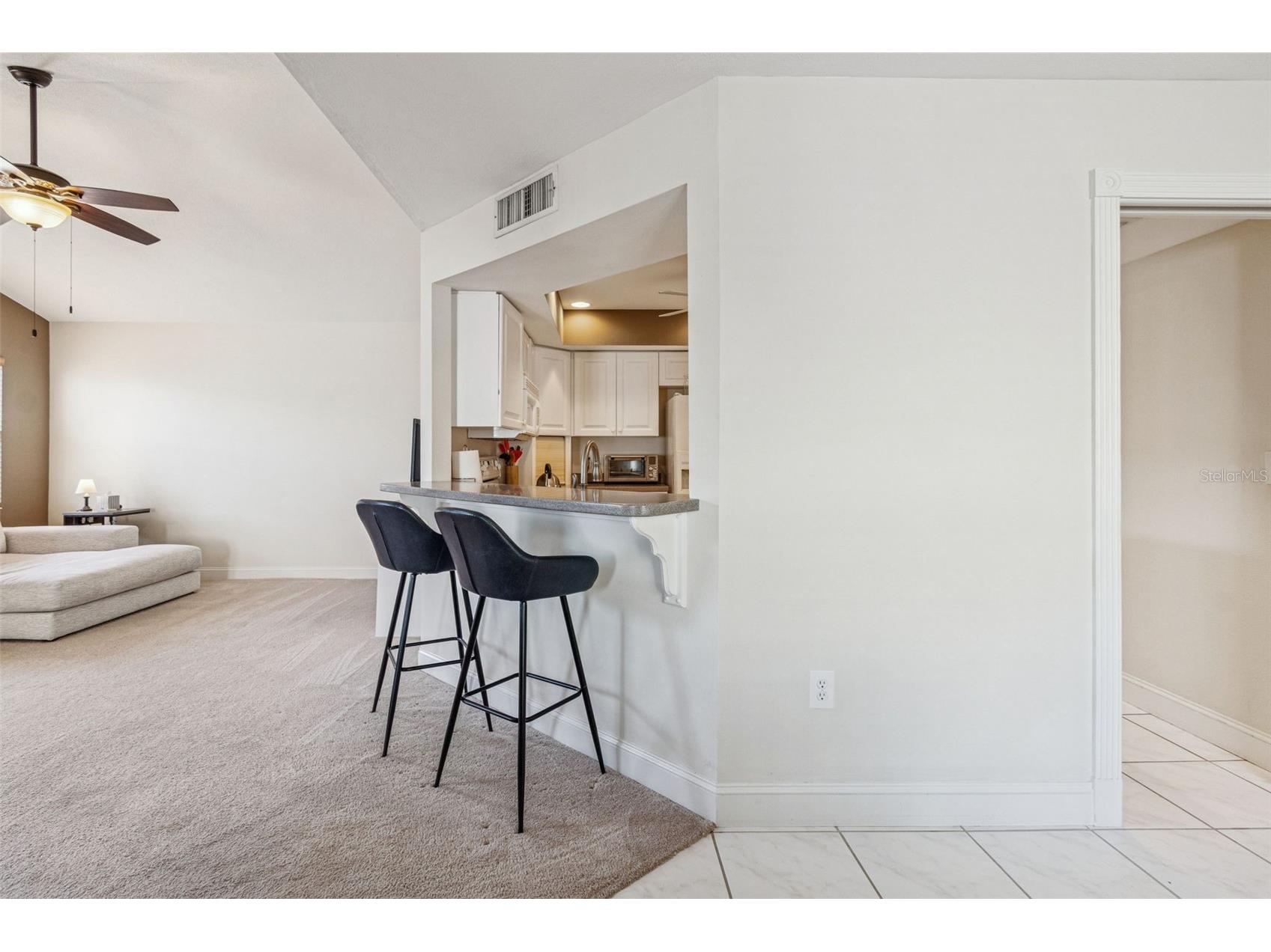 4181 Center Pointe Circle #91B Sarasota FL 34233 A4677449 image13