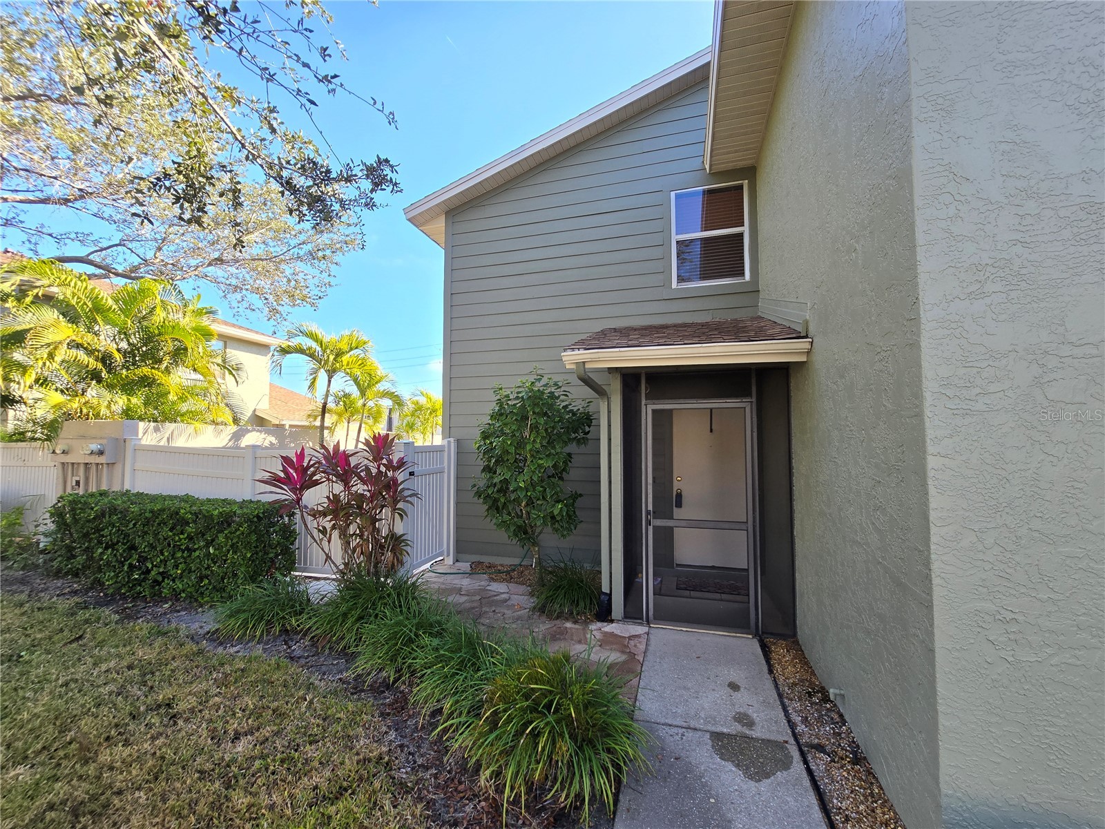 4181 Center Pointe Circle #91B Sarasota FL 34233 A4677449 image2