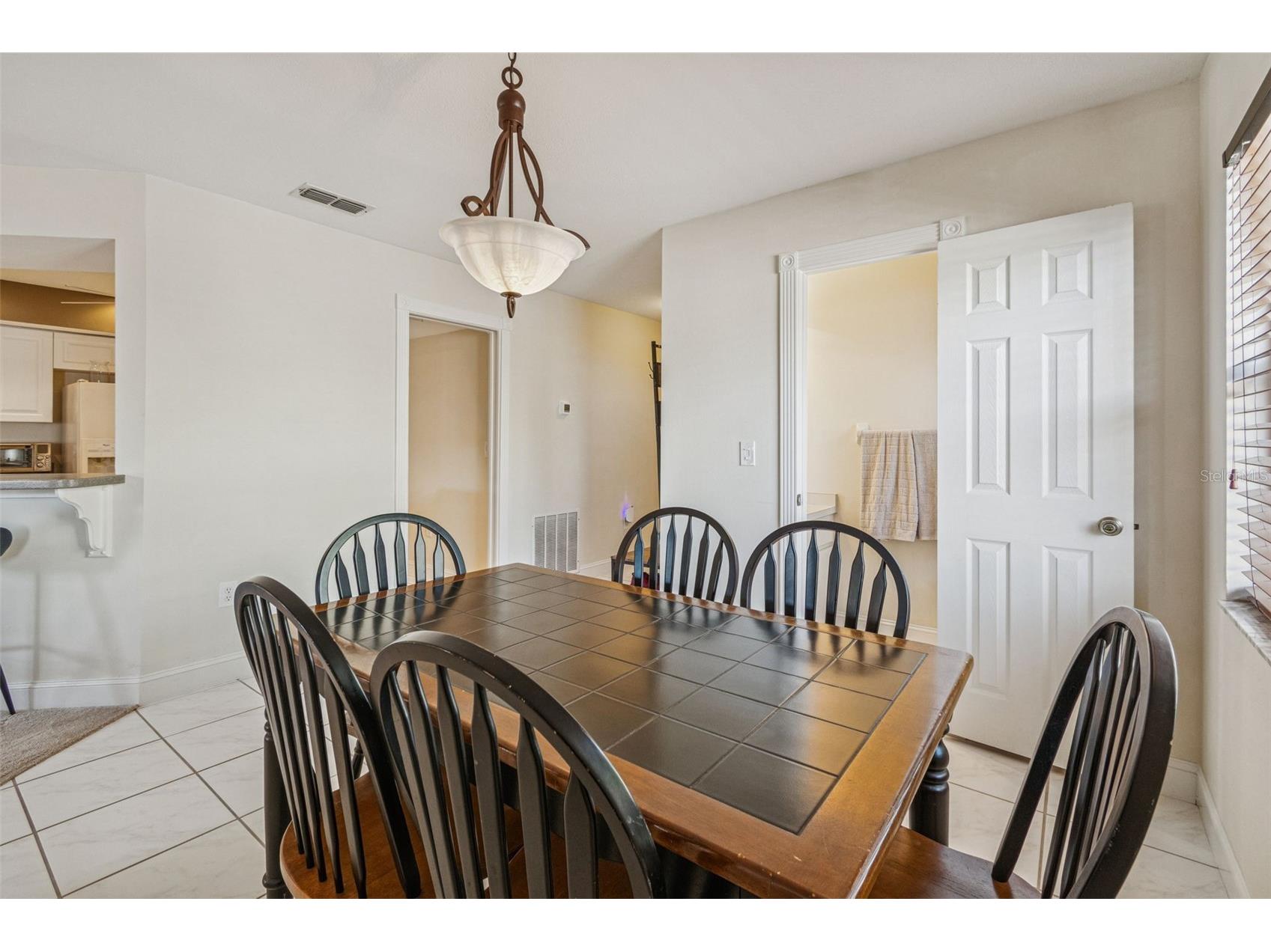 4181 Center Pointe Circle #91B Sarasota FL 34233 A4677449 image20