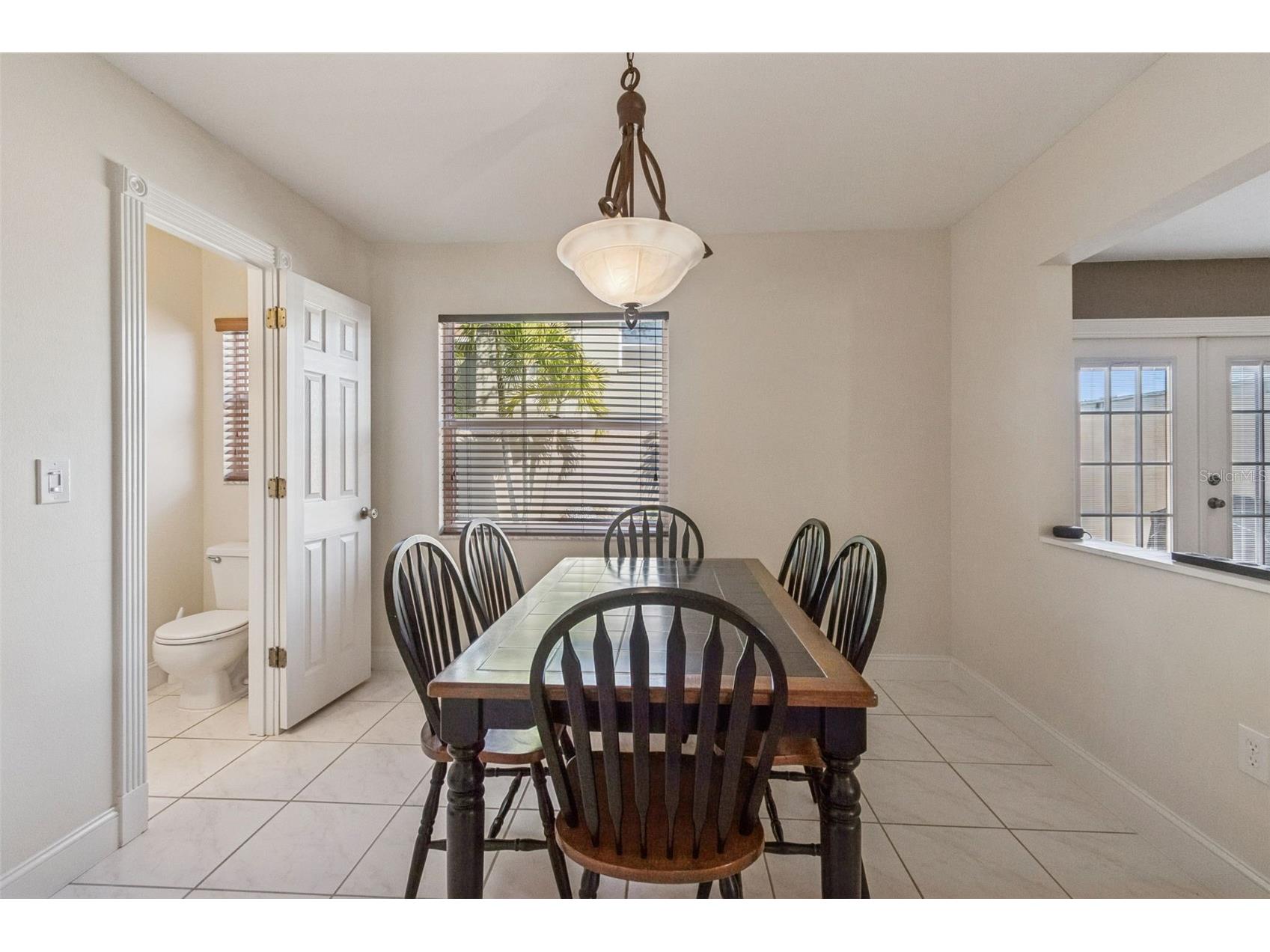 4181 Center Pointe Circle #91B Sarasota FL 34233 A4677449 image21