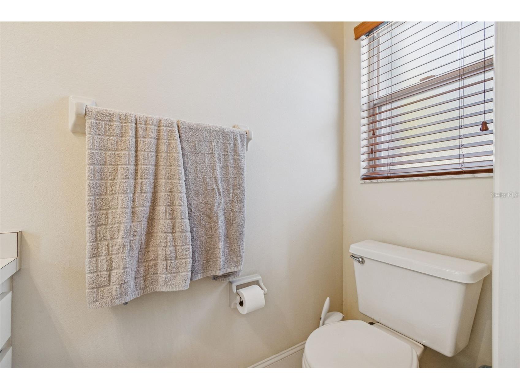 4181 Center Pointe Circle #91B Sarasota FL 34233 A4677449 image22