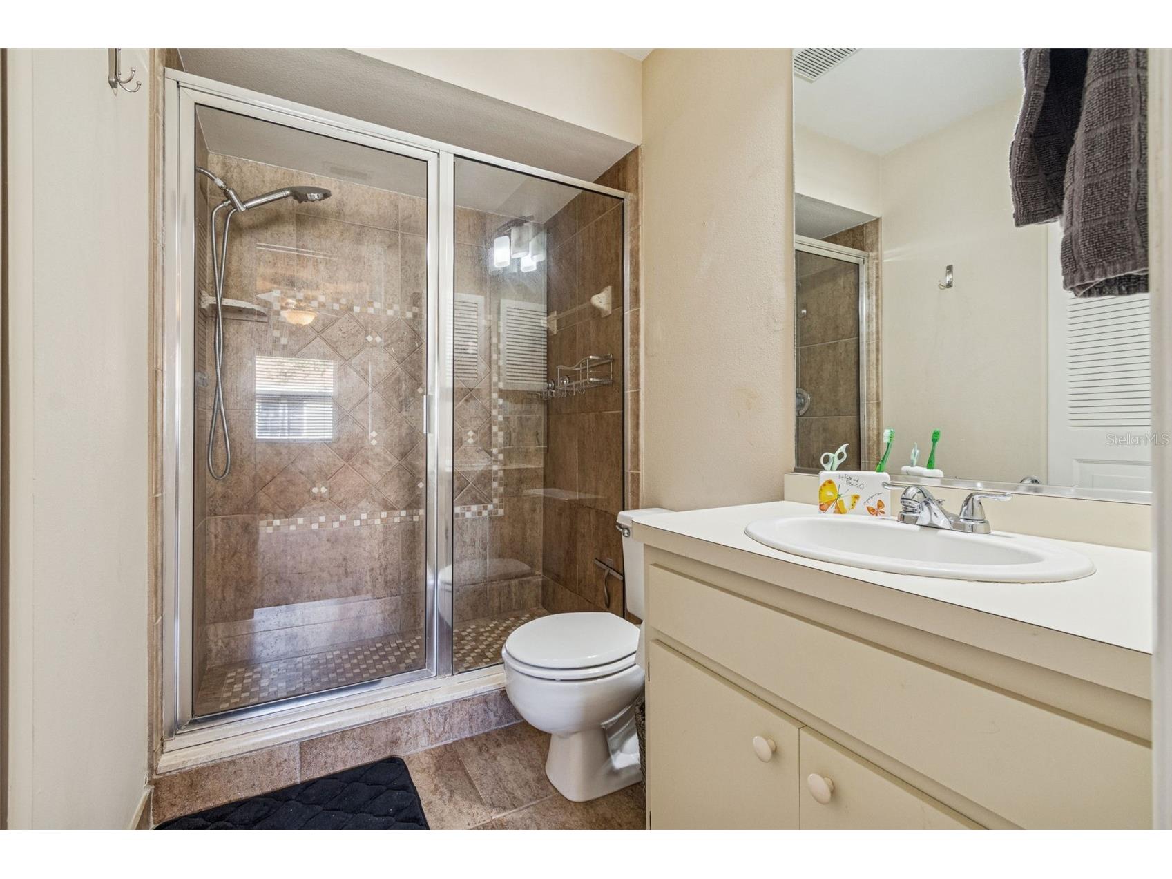 4181 Center Pointe Circle #91B Sarasota FL 34233 A4677449 image35