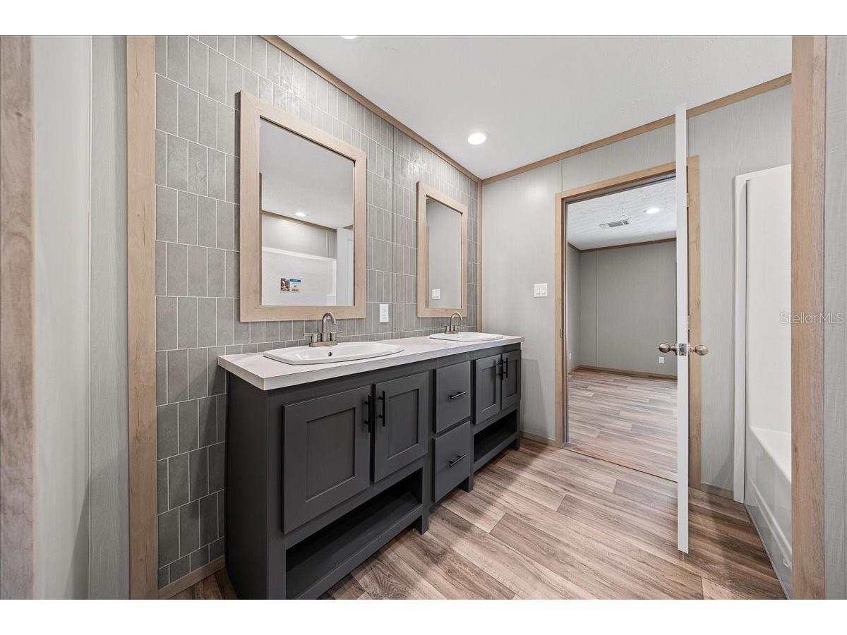 4181 SW 168th Circle Ocala FL 34481 OM714275 image36