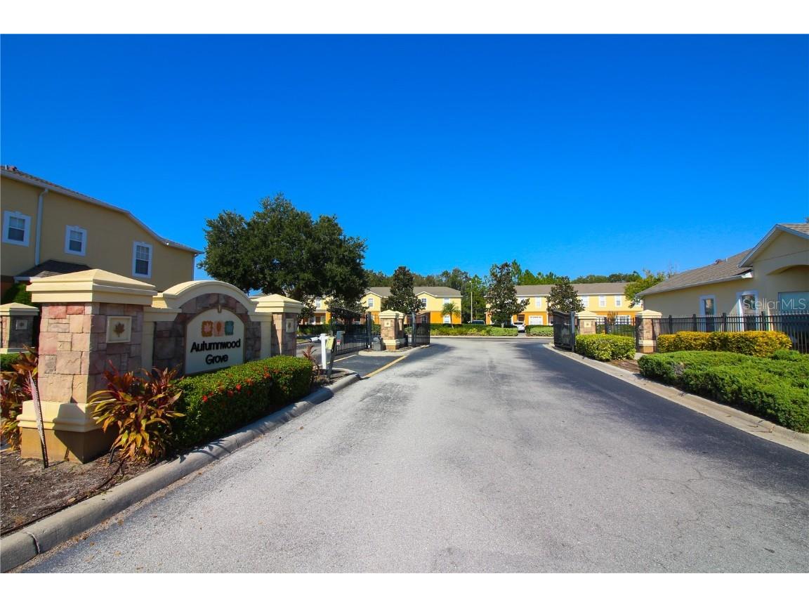 4181 Winding Vine Drive Lakeland FL 33812 L4957328 image2