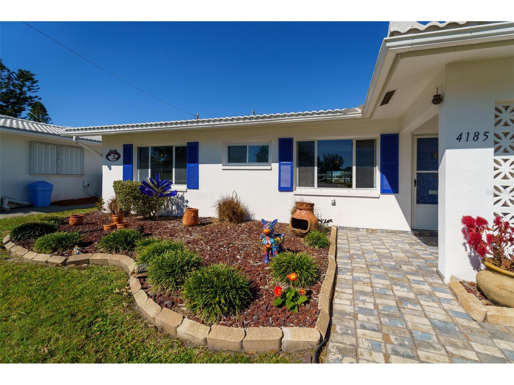 4185 96th Terrace N #2 Pinellas Park FL 33782 - UNIT 2 POND TB8474245 image2