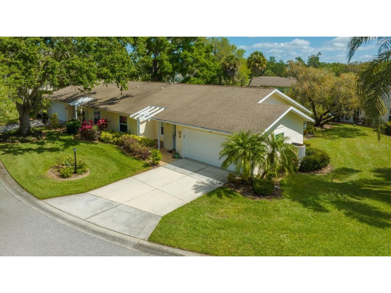4185 Oakhurst Circle W #3144 Sarasota FL 34233 A4564378 image1