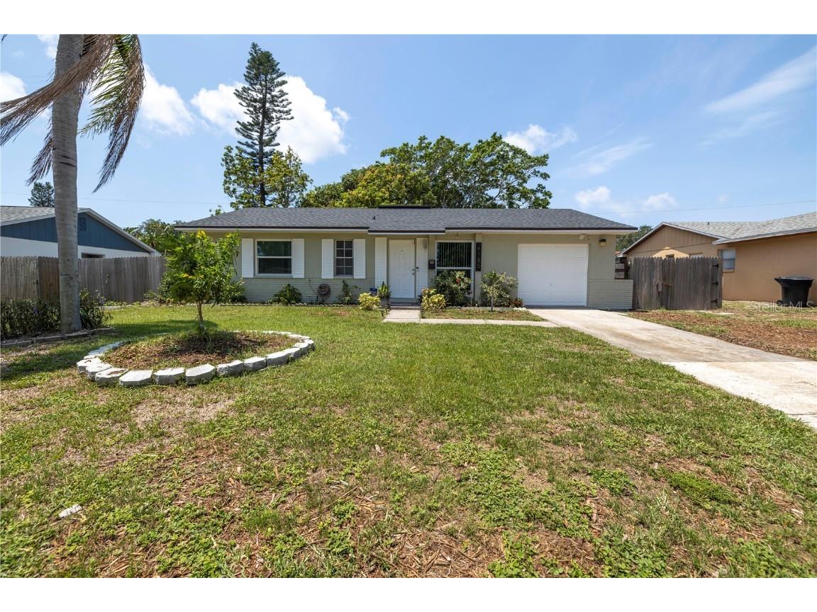 4185 Whiting Drive SE Saint Petersburg FL 33705 U8204593 image1