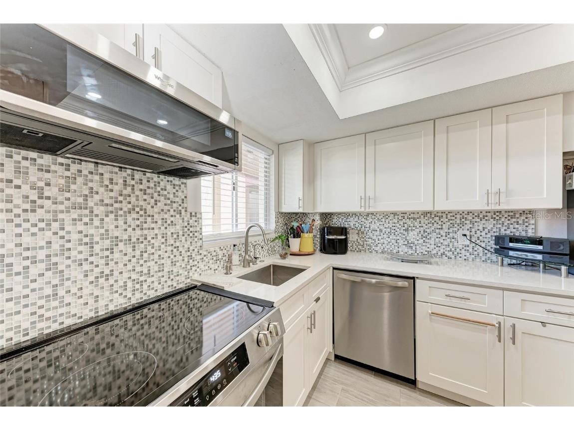 4186 Heron Way #B-219 Bradenton FL 34205 A4648110 image10