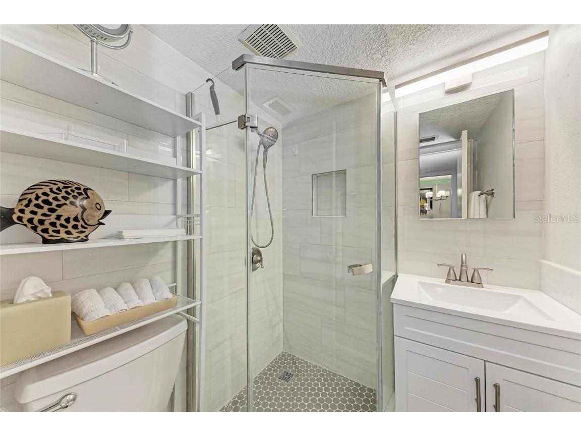 4186 Heron Way #B-219 Bradenton FL 34205 A4648110 image24