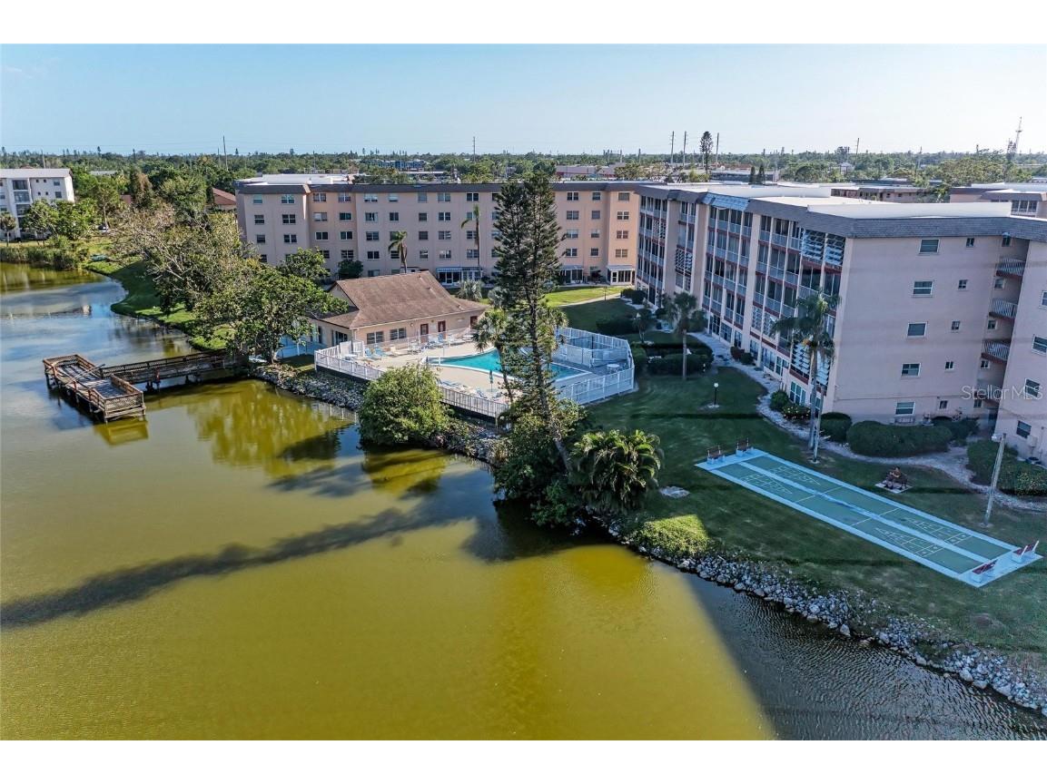 4186 Heron Way #B-219 Bradenton FL 34205 A4648110 image32