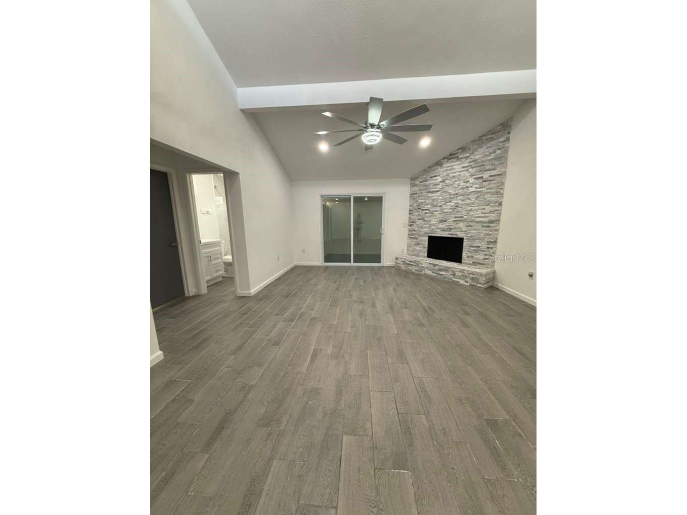 4187 Palau Drive Sarasota FL 34241 A4696970 image8