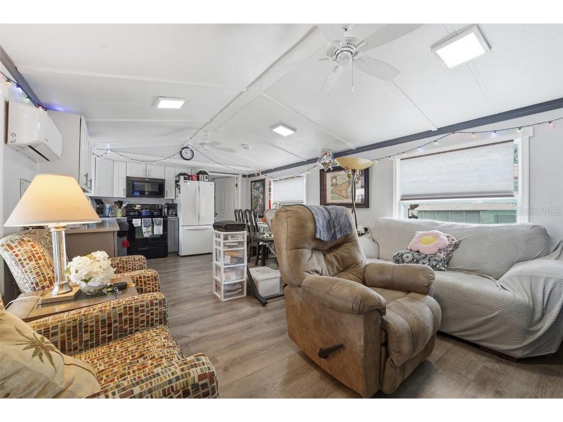 4189 78th St N Lot 27 Saint Petersburg FL 33709 A4673283 image3