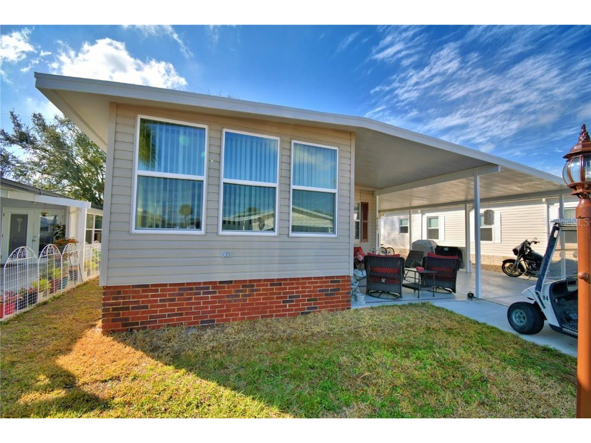 4189 Rolling Oaks Drive Winter Haven FL 33880 - Dinner Lake P4933544 image1