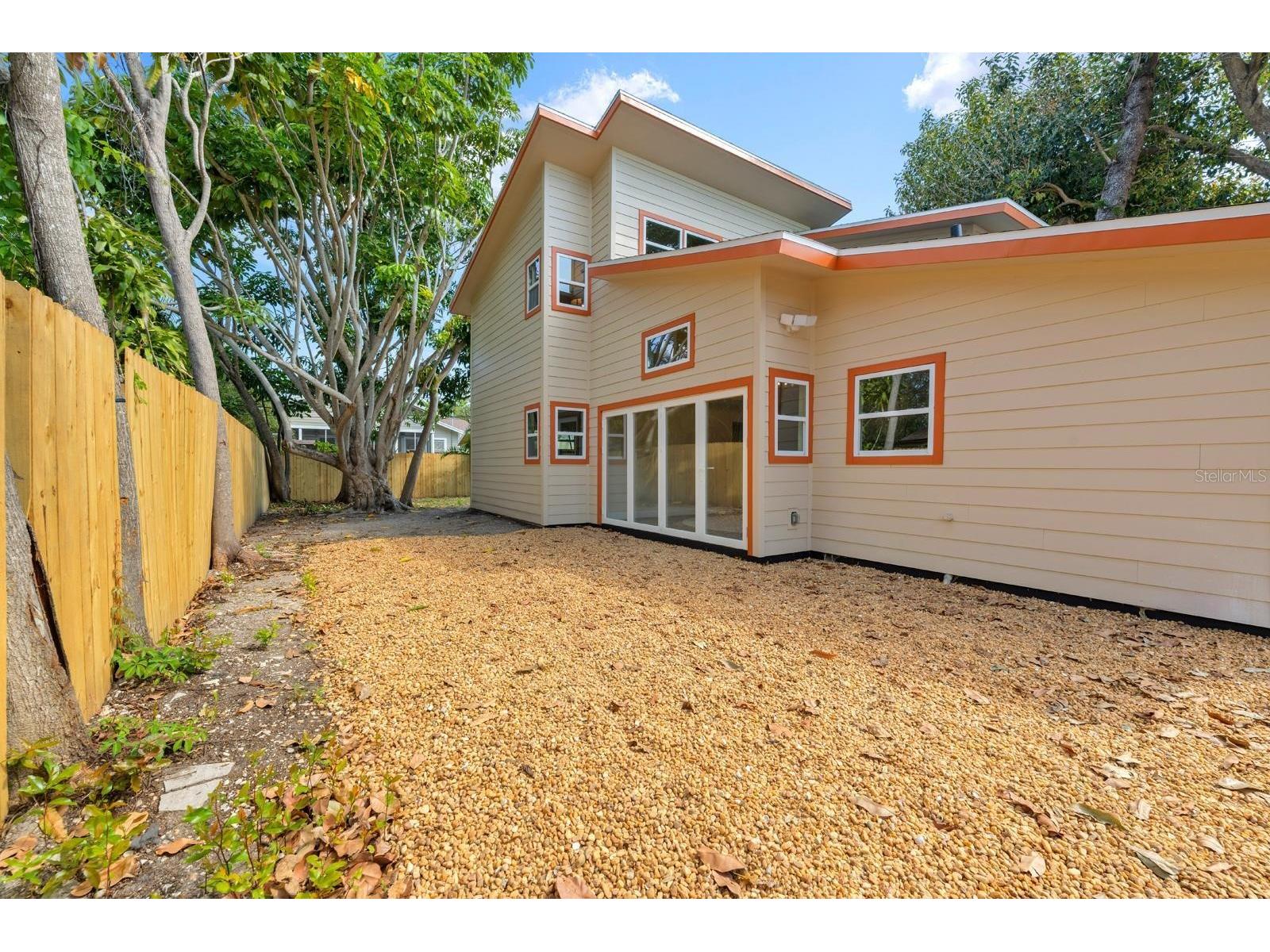 419 64th Avenue S Saint Petersburg FL 33705 TB8490768 image5