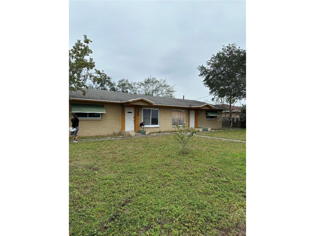 419 92nd Avenue N Saint Petersburg FL 33702 A4605540 image1