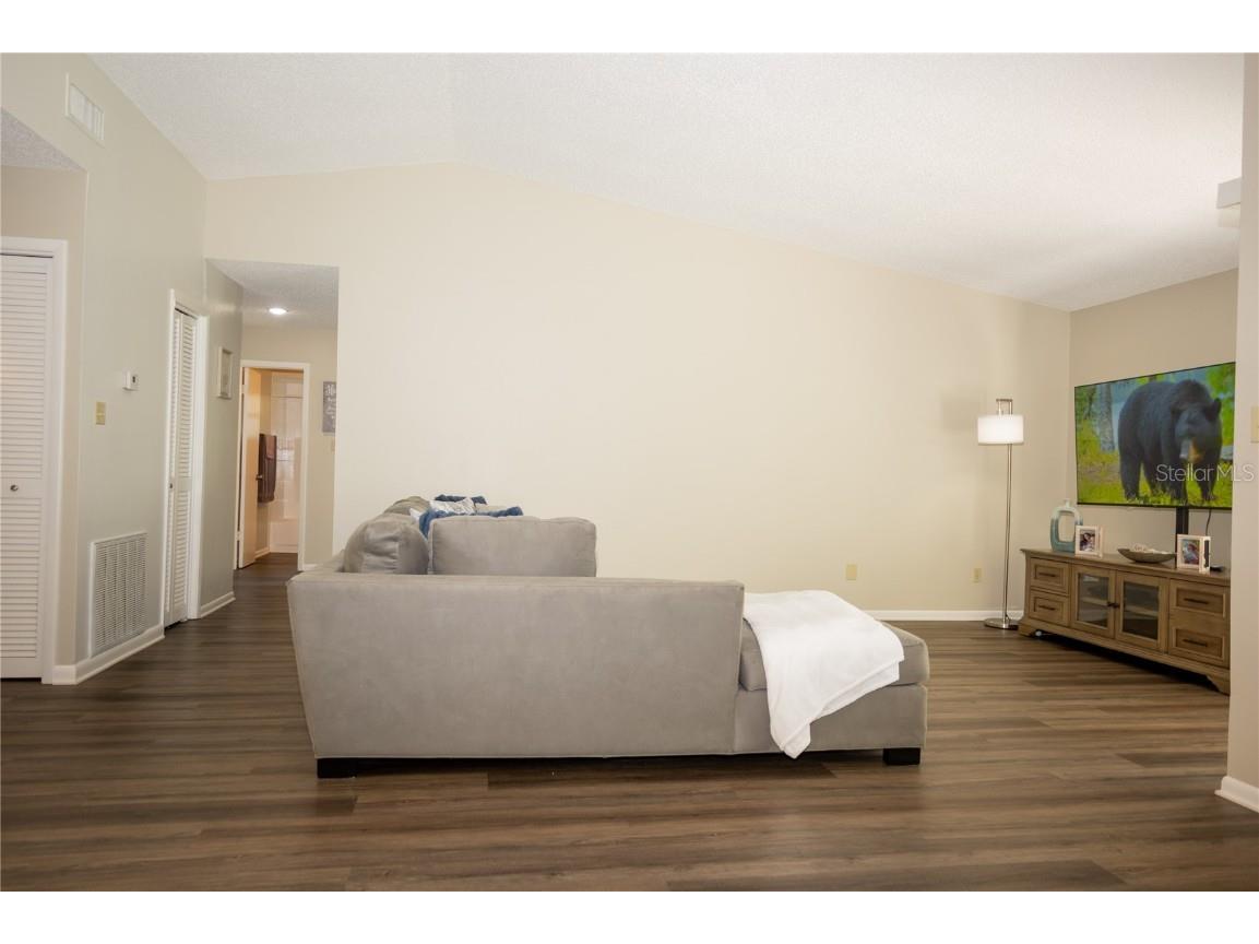 419 Bloomingfield Drive Brandon FL 33511 TB8404392 image12