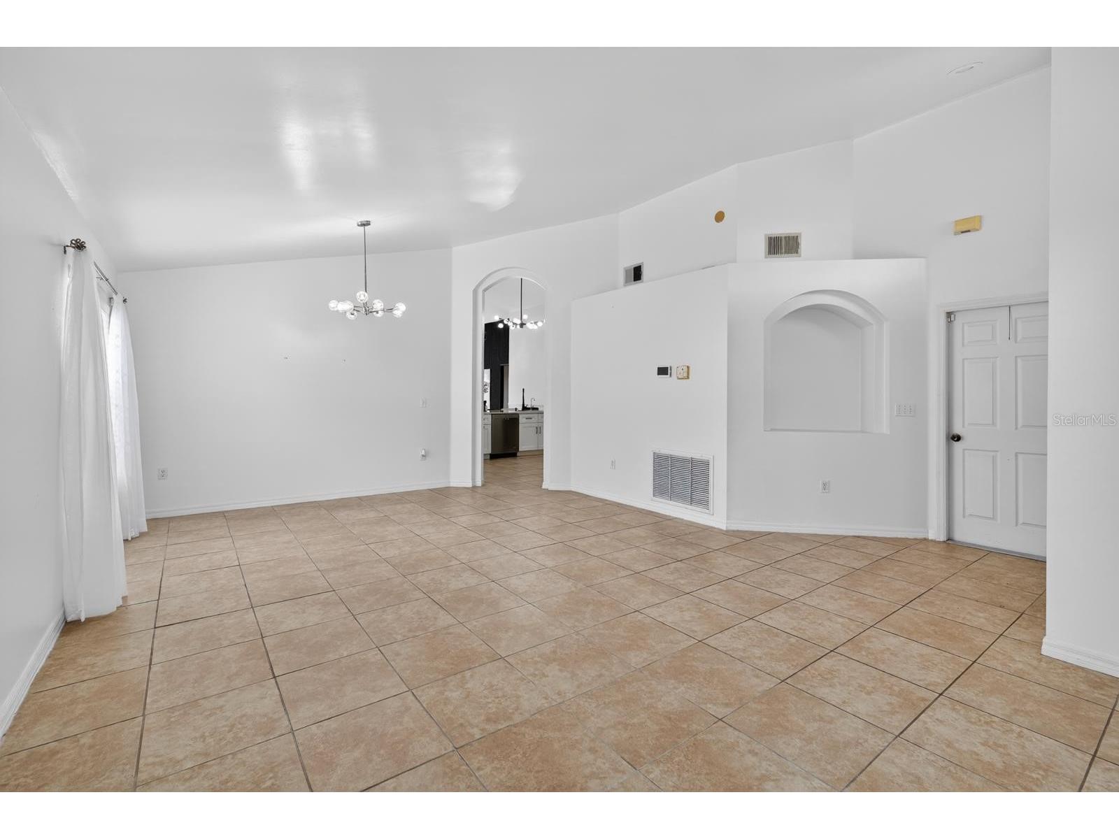 419 Buckingham Cir Davenport FL 33897 S5148426 image2