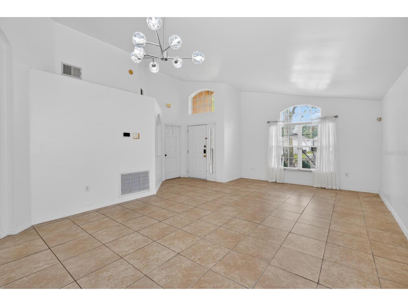 419 Buckingham Cir Davenport FL 33897 S5148426 image3