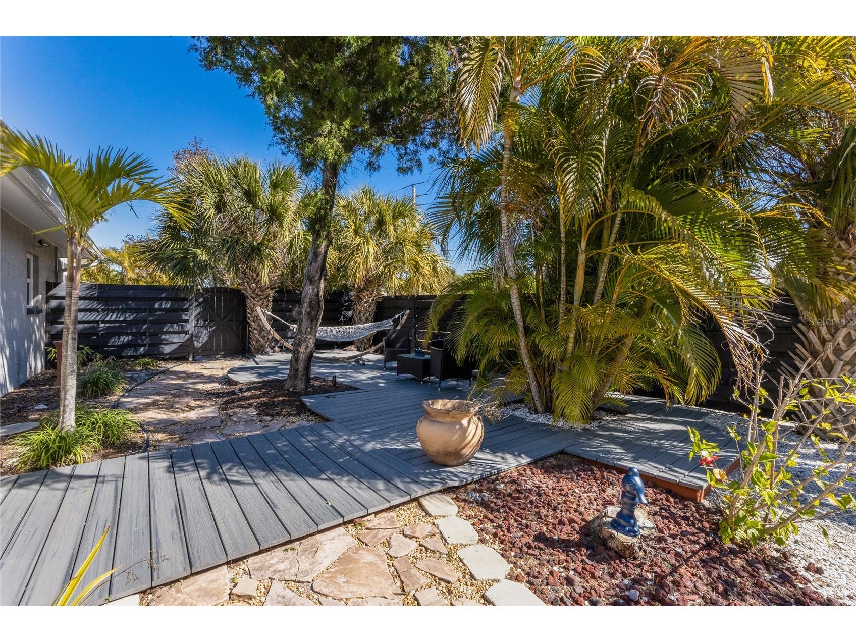 419 Clark Drive Holmes Beach FL 34217 A4684428 image43