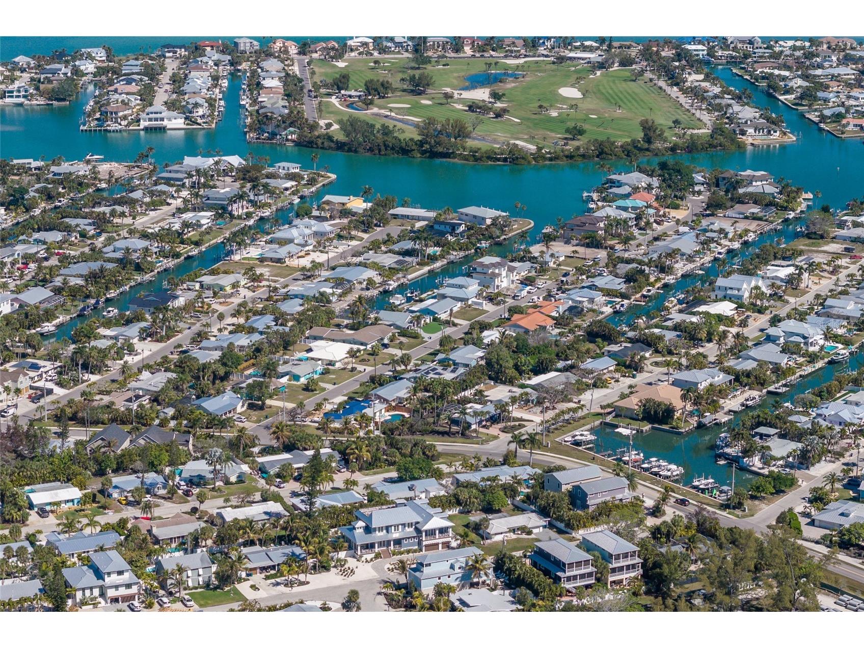 419 Clark Drive Holmes Beach FL 34217 A4684428 image53