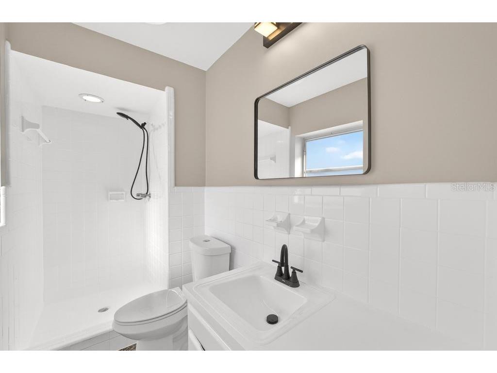 419 Krueger Street Orlando FL 32839 O6381957 image45