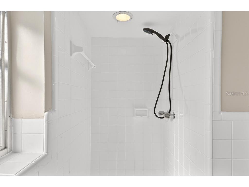 419 Krueger Street Orlando FL 32839 O6381957 image48