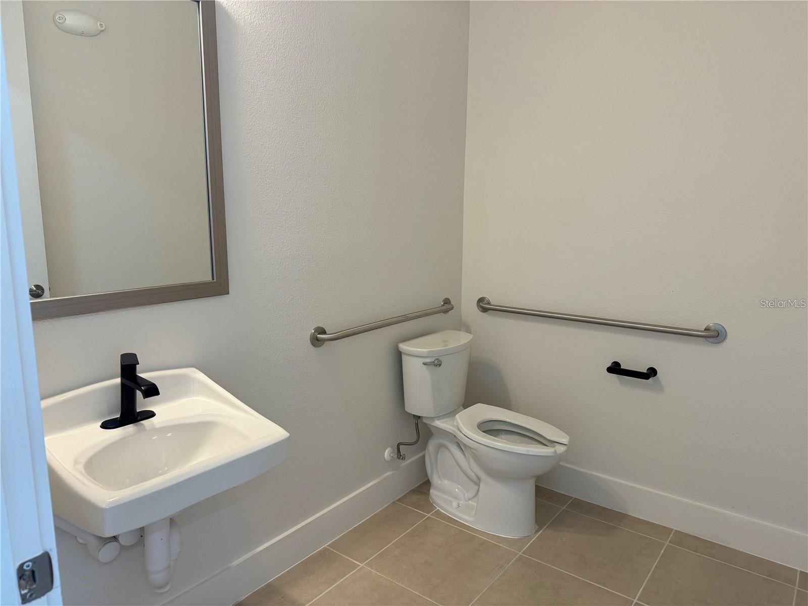 419 Mike Roberto Way Oviedo FL 32765 A4690424 image8