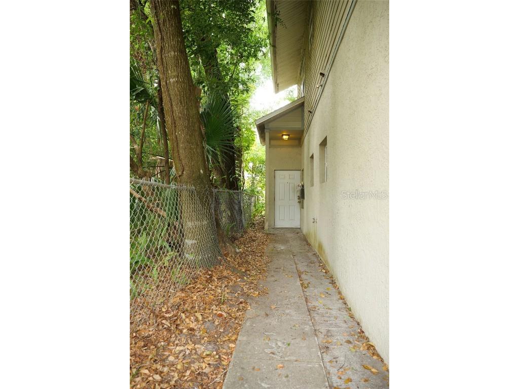 419 N Fern Creek Avenue Orlando FL 32803 O6303943 image3