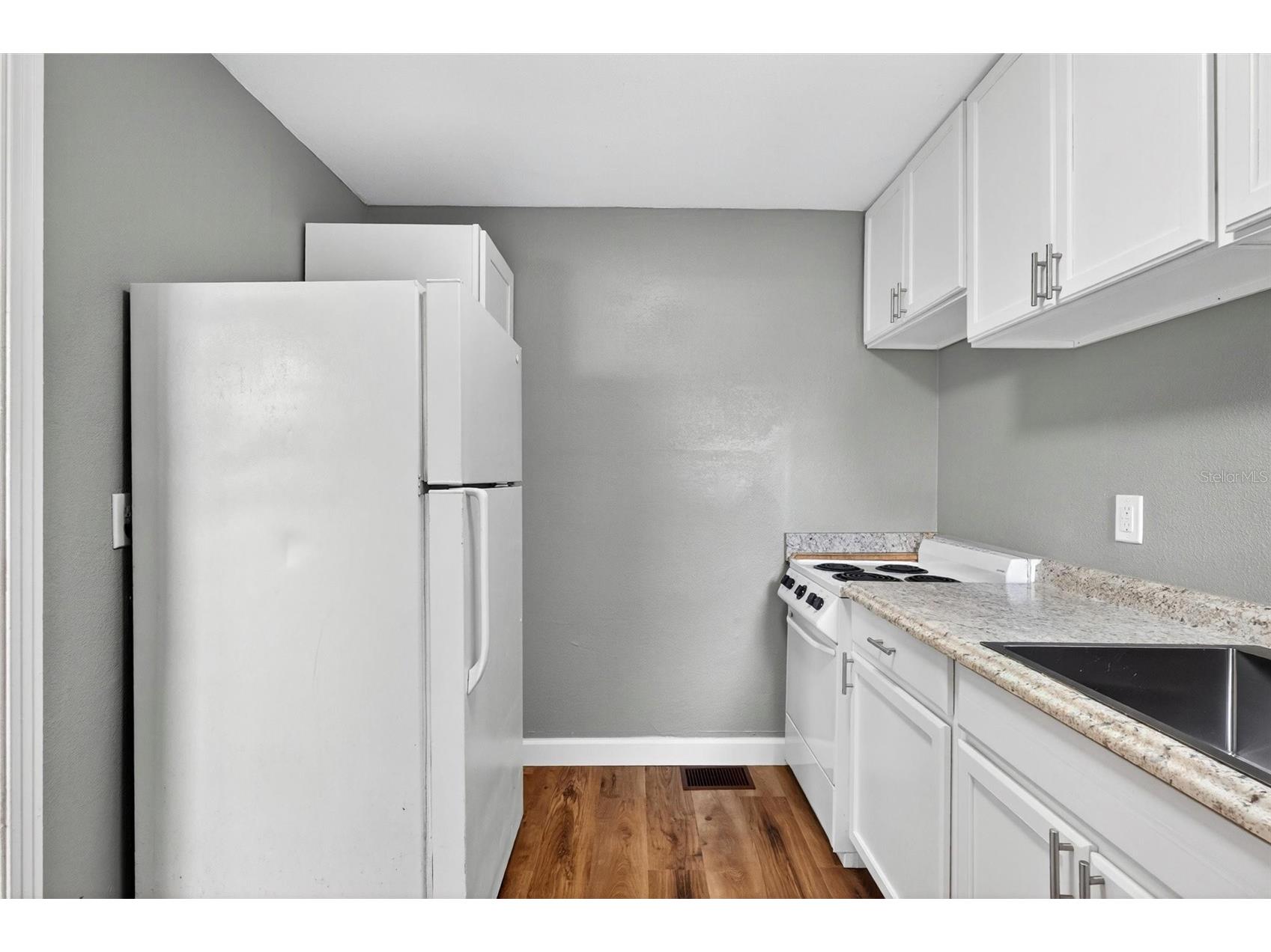 419 N Peninsula Drive Daytona Beach FL 32118 FC318902 image10