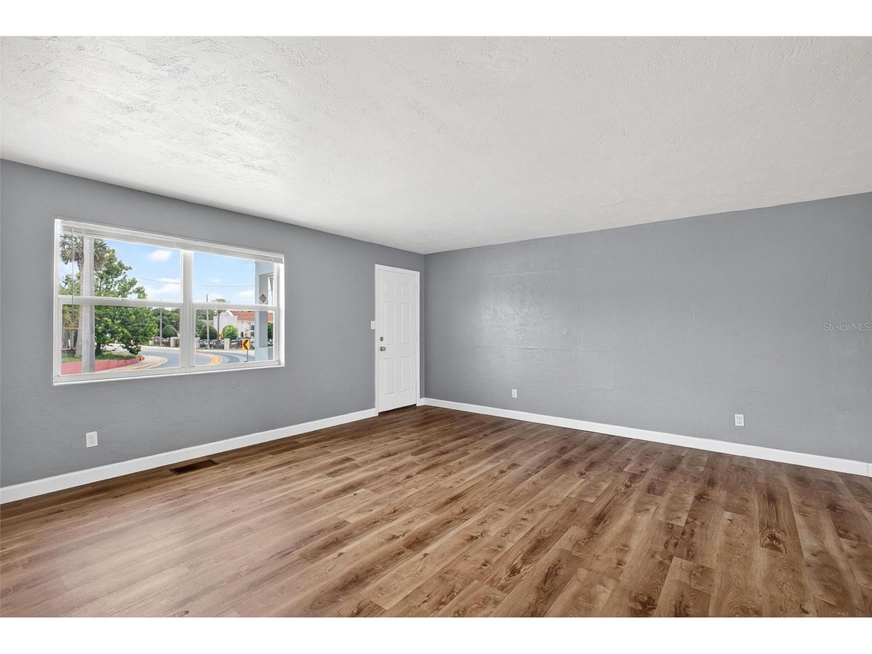 419 N Peninsula Drive Daytona Beach FL 32118 FC318902 image25