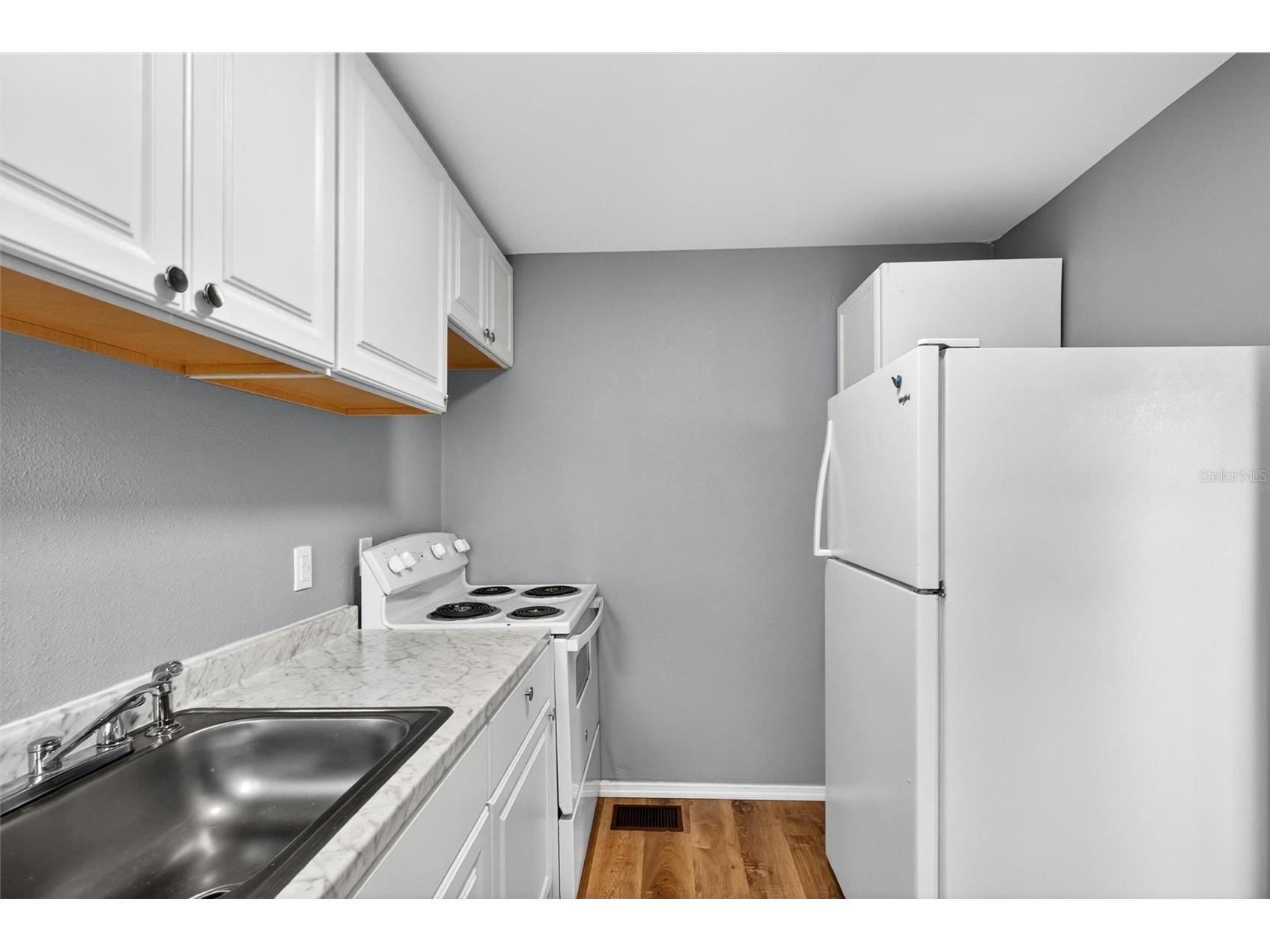 419 N Peninsula Drive Daytona Beach FL 32118 FC318902 image32