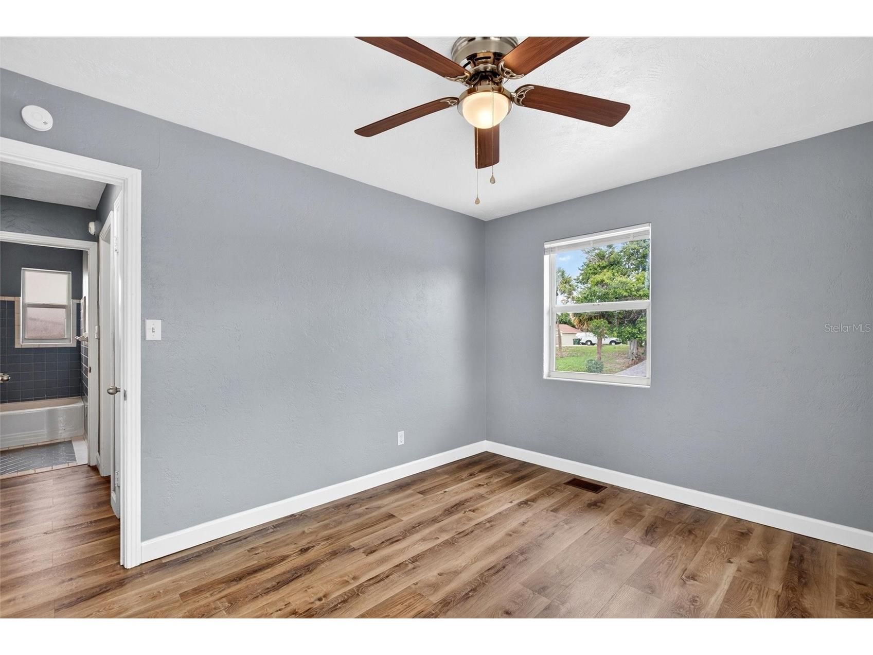 419 N Peninsula Drive Daytona Beach FL 32118 FC318902 image38