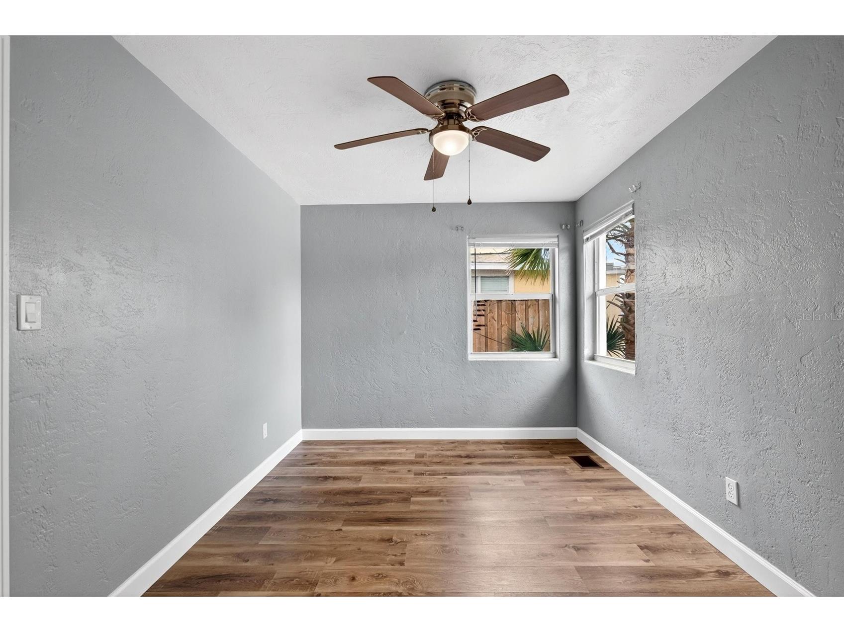 419 N Peninsula Drive Daytona Beach FL 32118 FC318902 image43