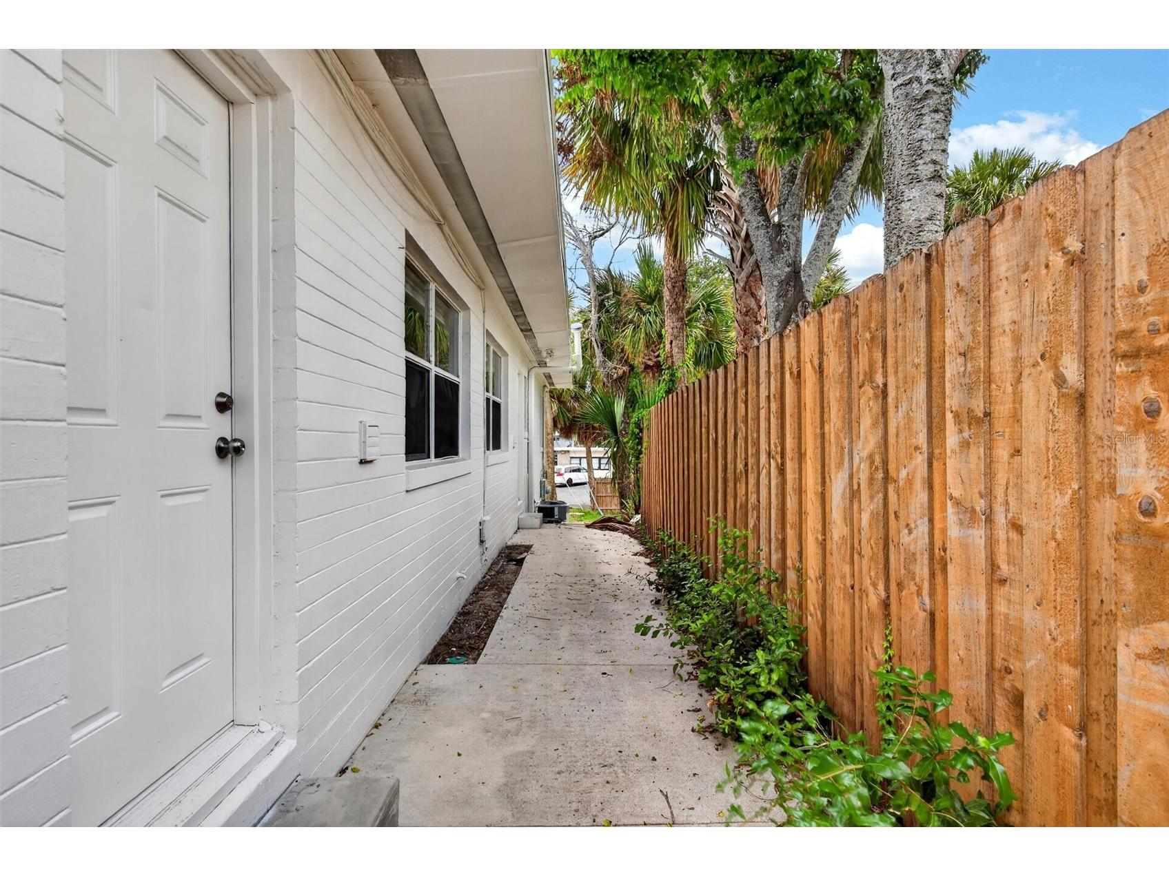 419 N Peninsula Drive Daytona Beach FL 32118 FC318902 image52