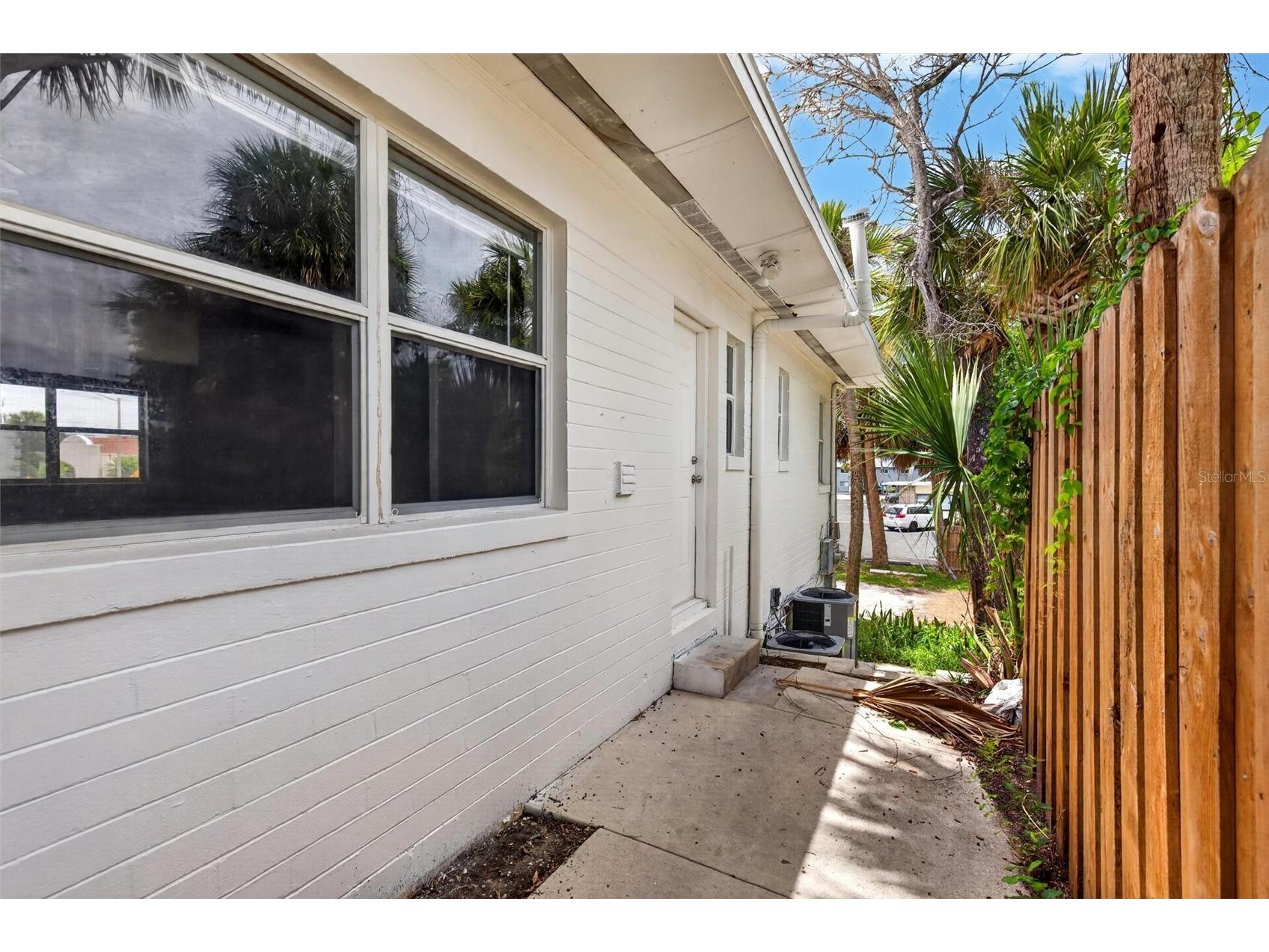 419 N Peninsula Drive Daytona Beach FL 32118 FC318902 image54